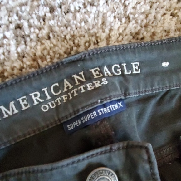 NWOT A&E CARGO STYLE STRETCH JEANS - Picture 4 of 4